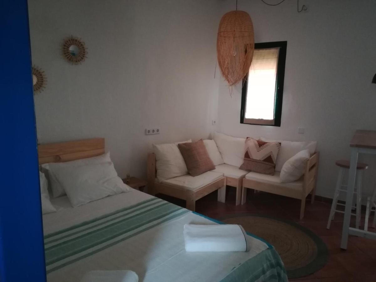 Olivia III Apartment ตาร์ราโกนา ภายนอก รูปภาพ